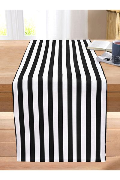 Realhomes Black and White Thin Straight Striped Special Design Stitched Raschel Knitted Runner