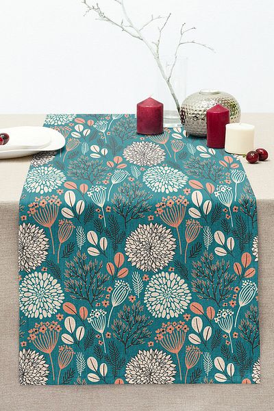 Realhomes Digital Printed Modern Stitched Raschel Knitted Runner with Leaf Pattern on Colorful Background