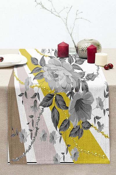 Realhomes Special Design Digital Printed Modern Stitched Raschel Knitted Runner with Flower Pattern on White Background