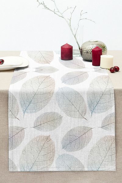 Realhomes Digital Printed Decorative Stitched Rahel Knitted Runner with Leaves on White Background