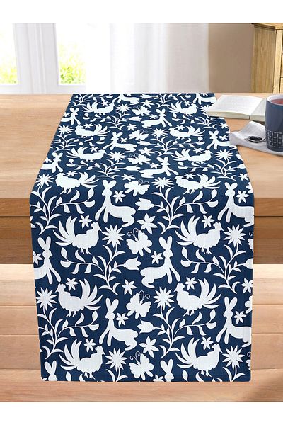 Realhomes Digital Printed Decorative Stitched Rahel Knitted Runner with Animal Figures