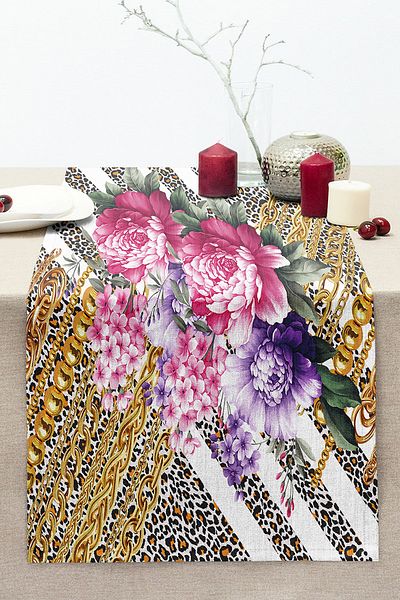 Realhomes Gold Chain and Flowers on Leopard Floor Special Design Digital Printed Modern Stitched Raschel Runner