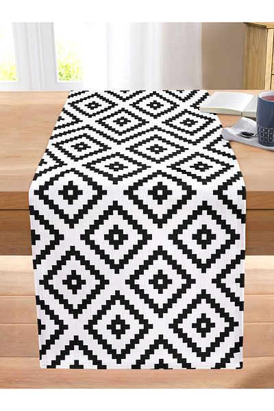 Realhomes Black Checkered Mosaic Patterned Decorative Stitched Raschel Knitted Runner on White Background