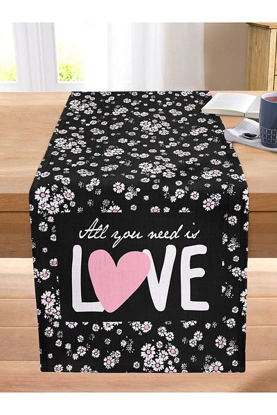 Realhomes White Flowers Love Patterned Stitched Raschel Knitted Runner