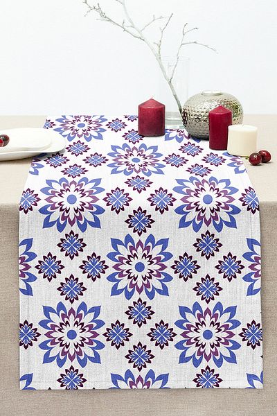Realhomes Special Design Floral Motif Digital Printed Modern Stitched Raschel Knitted Runner