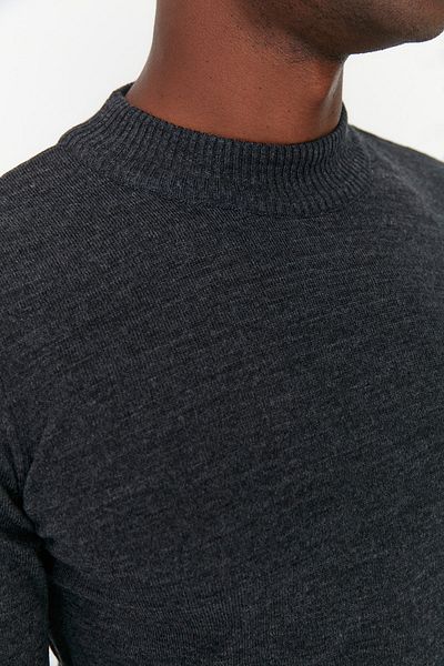 Trendyol Collection Anthrazitfarbener Slim-Fit-Pullover mit Rollkragen – TMNAW21KZ0758