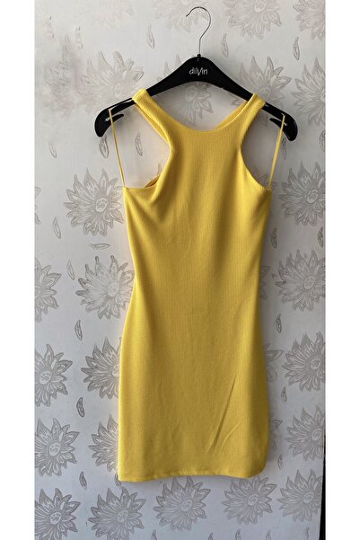 Dilvin Rochie cu detalii la spate