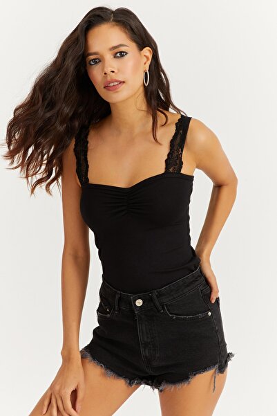 Cool & Sexy Γυναικεία μπλούζα μαύρη μπλούζα με δαντέλα με λουράκι EY1492