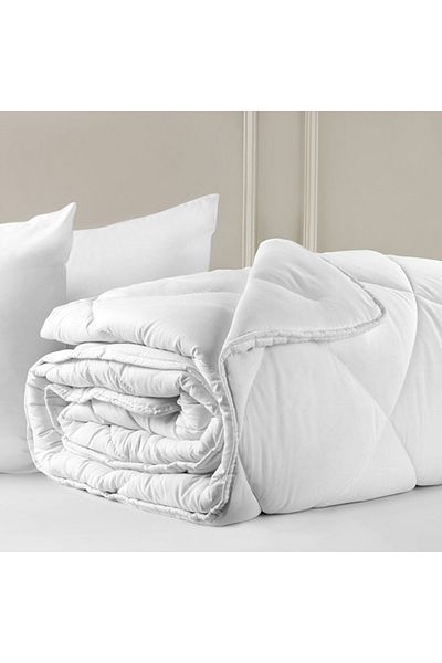 NESCO Double Quilt and Pillow Set Silicone Washable