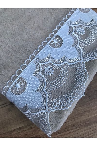 Çeyiz Bahçesi Кадифена кърпа за ръце Lorena 50 и 90