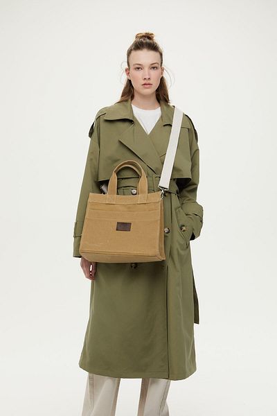 Manuka Medium Canvas Bag Camel with Washing Effect