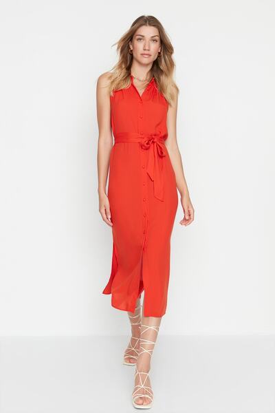 Trendyol Collection Piros öves uralkodó galléros Midi szőtt ingruha TWOSS19XM0112