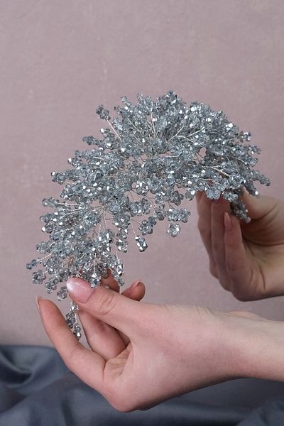 Hobigram إكسسوار نسائي تاج الزفاف وملحقات عمامة مطرزة من Nilsu - إكسسوارات شعر أخرى، تصميم أنيق