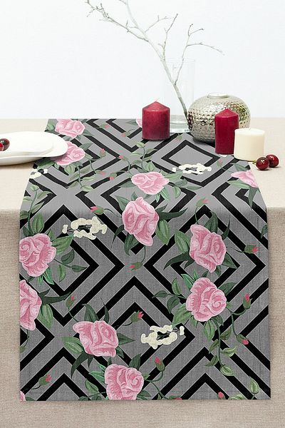 Realhomes Geometric Drawing Background Rose Motif Stitched Raschel Knitted Runner