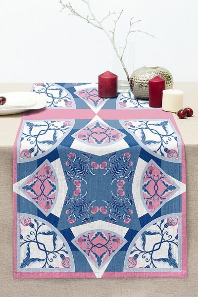 Realhomes Flower And Geometric Patterned Special Design Digital Printed Modern Stitched Raschel Knitted Runner