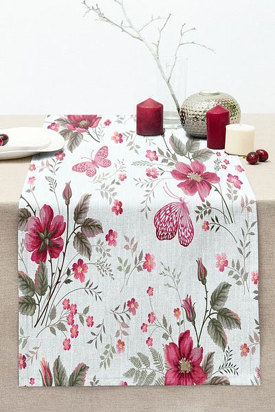 Realhomes Pink Flowers on White Background Digital Printed Modern Stitched Raschel Knitted Runner