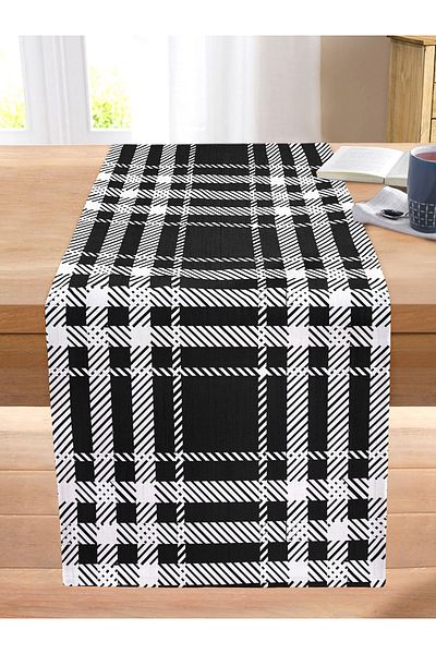 Realhomes Black and White Plaid Patterned Decorative Stitched Raschel Knitted Runner