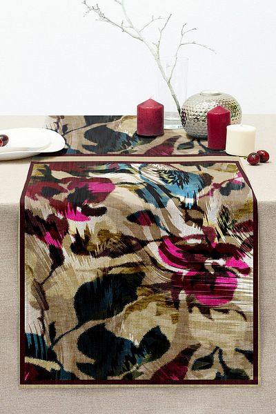 Realhomes Abstract Floral Motif Special Design Digital Printed Modern Stitched Raschel Knitted Runner
