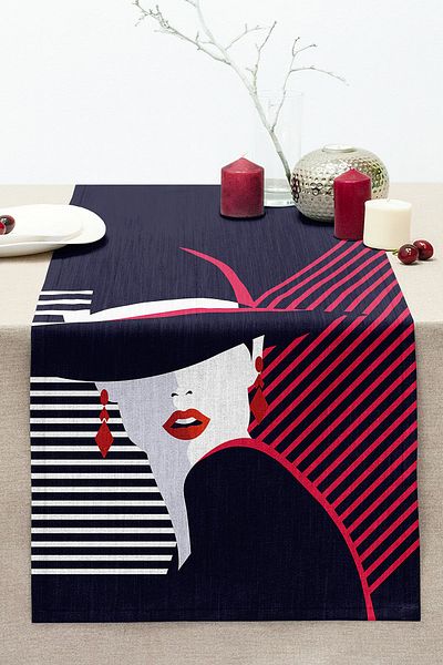 Realhomes Mujer Estilo Icon Designed Digital Printed Stitched Raschel Knitted Runner