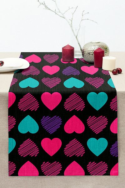 Realhomes Modern Stitched Raschel Knitted Runner with Hearts on Black Background Special Design