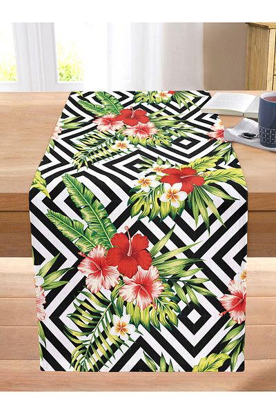 Realhomes Geometric Flower Patterned Stitched Raschel Knitted Runner on the Floor