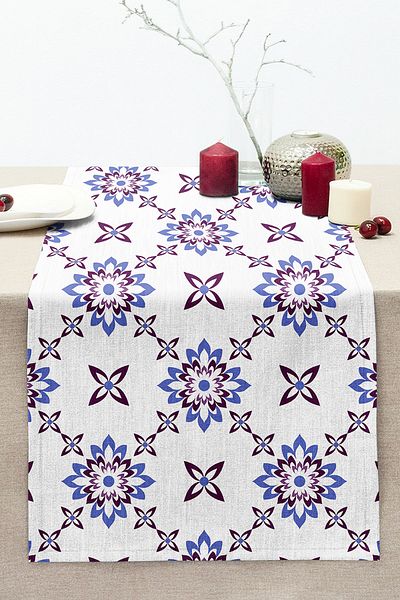 Realhomes Digital Printed Decorative Stitched Raschel Knitted Runner with Flower Motif