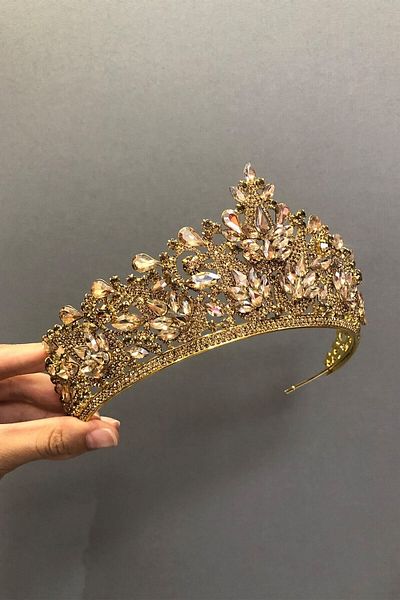 Hobigram إكسسوار شعر Keid Model Honey Color Bridal Henna Crown and Earrings – إكسسوار العروس، تصميم أنيق – العروس