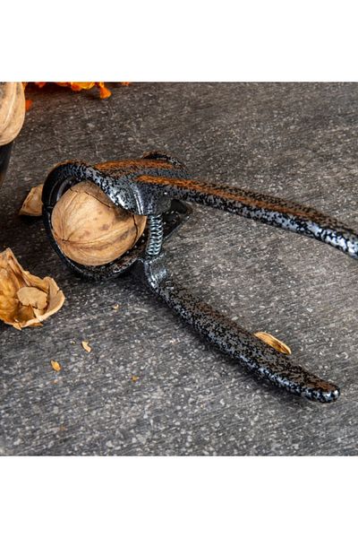 Orvila Large Walnut and Hazelnut Casting Cracker