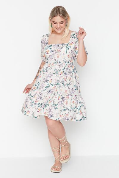 Trendyol Curve Ecru Back Detailed Woven Dress TBBSS22EL00032