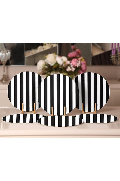 Realhomes 6-Piece Black and White Plain Striped Special Design Digital Printed Modern Round Placemat & Supla