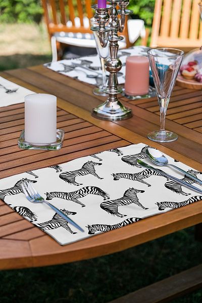 Realhomes 6-Piece Black and White Zebra Themed Special Design Digital Printed Modern Presentation Stand American Service Set