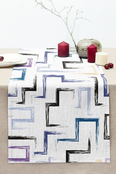 Realhomes Snake Themed Patterned Digital Printed Stitched Raschel Knitted Runner