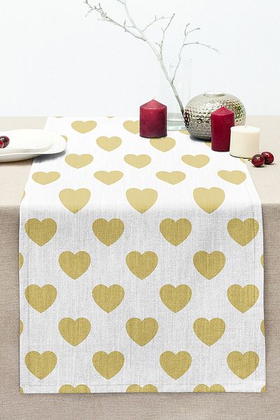 Realhomes Heart Pattern Digital Printed Stitched Raschel Knitted Runner