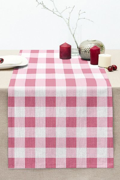 Realhomes Pink Plaid Motif Digital Printed Modern Stitched Raschel Knitted Runner