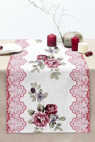 Realhomes Burgundy Rose Themed Oriental Motif Decorative Stitched Raschel Knitted Runner