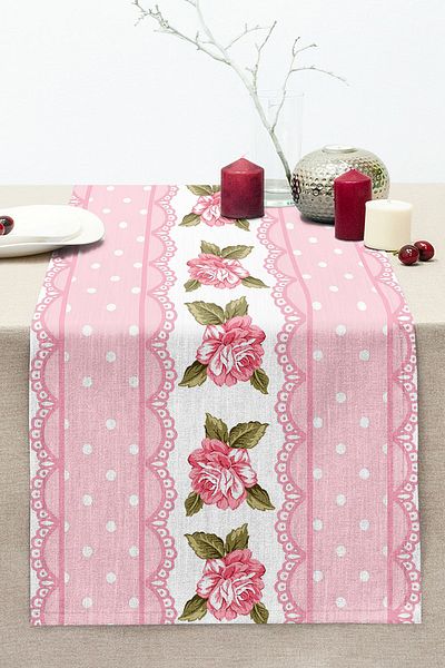 Realhomes Rose Designed Oriental Motif Decorative Stitched Raschel Knitted Runner