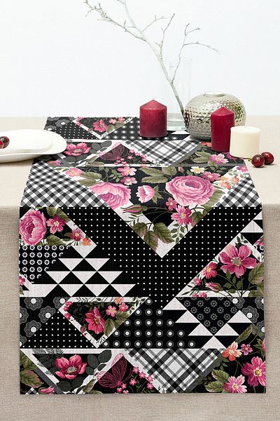 Realhomes Mixed Flower Geometric Patterns Modern Stitched Raschel Knitted Runner