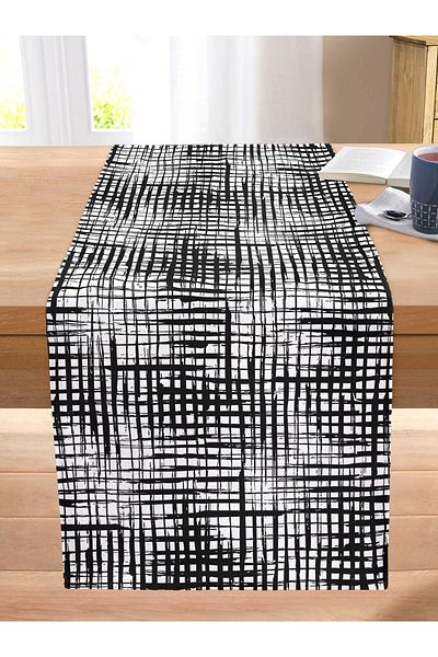 Realhomes Black and White Checkered Decorative Stitched Raschel Knitted Runner