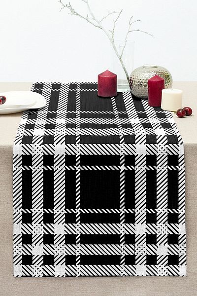 Realhomes Black and White Plaid Patterned Decorative Stitched Raschel Knitted Runner