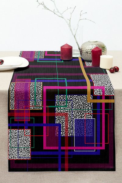 Realhomes Geometric Motif Special Design Digital Printed Modern Stitched Raschel Knitted Runner