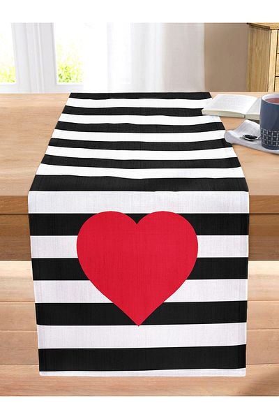 Realhomes Modern Heart Patterned Digital Printed Decorative Stitched Raschel Knitted Runner
