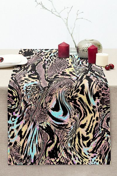 Realhomes Colorful Leopard Pattern Special Design Digital Printed Modern Stitched Raschel Knitted Runner