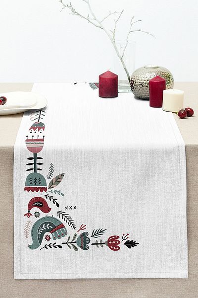 Realhomes Special Design Bird & Flower Motif Digital Printed Modern Stitched Raschel Knitted Runner