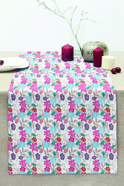 Realhomes Digital Printed Decorative Stitched Rahel Knitted Runner with Colorful Flowers on Cream Floor