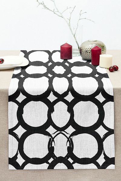 Realhomes Ring Patterned Digital Printed Modern Stitched Raschel Knitted Runner