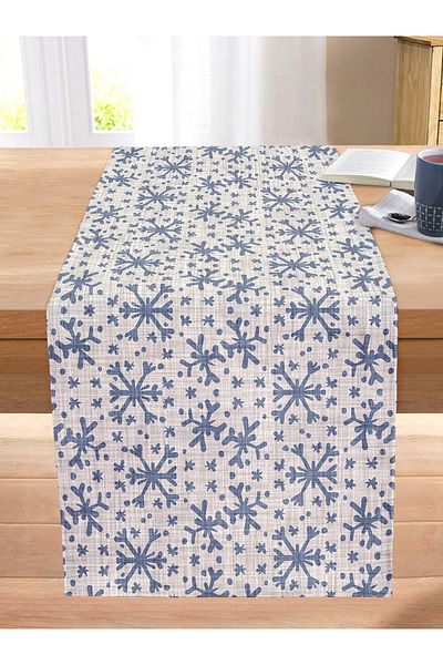 Realhomes Snowflakes on Gray Floor Digital Printed Decorative Stitched Raschel Knitted Runner