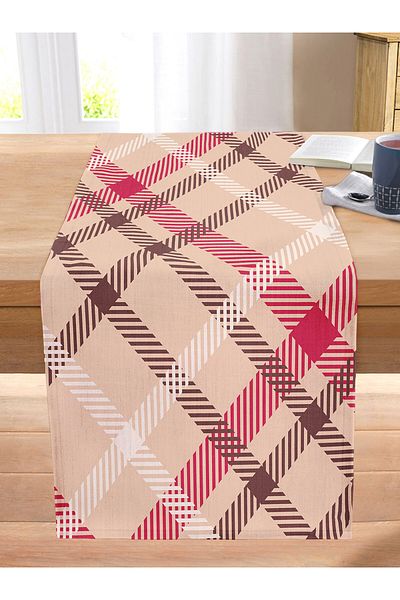 Realhomes Cream Background Striped Digital Printed Modern Stitched Raschel Knitted Runner