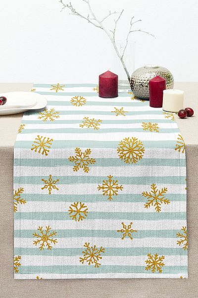 Realhomes White Background Colored Striped Gold Detail Snowflake Patterned Digital Printed Stitched Raschel Knitted Runner