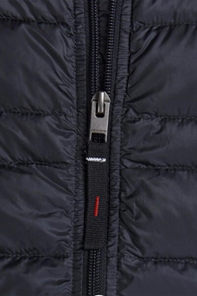 Jack & Jones Men's Lightweight Inflatable Vest - 12205064