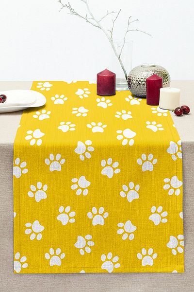Realhomes Digital Printed Decorative Stitched Rahel Knitted Runner with Yellow Background and Paw Picture